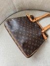 Louis Vuitton Batignolles Vertical thumbnail
