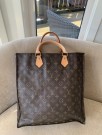 Louis Vuitton Sac Plat thumbnail