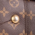 Louis Vuitton Artsy (2011) – ikonisk hobo i Monogram canvas thumbnail