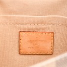 Louis Vuitton Favourite MM thumbnail