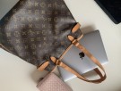 Louis Vuitton Batignolles Vertical  thumbnail