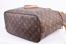 Louis Vuitton Neverfull MM thumbnail