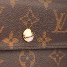Louis Vuitton Wallet thumbnail