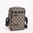 GUCCI SHOULDER BAG (2007) – KLASSISK SORT MODELL MED SØLVDETALJER thumbnail