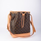 LOUIS VUITTON NOÉ GM  – KLASSISK OG ROMSLIG BØTTEVESKE thumbnail