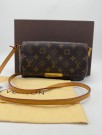 Louis Vuitton Favorite PM thumbnail