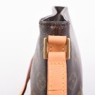 LOUIS VUITTON TROTTEUR (2003) – SLANK OG TIDLØS CROSSBODY thumbnail
