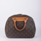 LOUIS VUITTON TROUVILLE (2005) – STRUKTURERT OG SOFISTIKERT HÅNDVESKE thumbnail