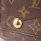 Louis Vuitton Montaigne (2010) – elegant veske i Monogram thumbnail