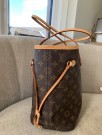 Louis Vuitton Neverfull MM thumbnail