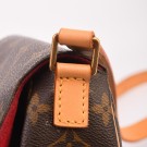 LOUIS VUITTON TAMBOURINE (2003) – KOMPAKT OG TIDLØS CROSSBODY thumbnail