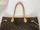 Louis Vuitton Neverfull MM Test thumbnail