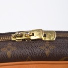 LOUIS VUITTON TROUVILLE (2005) – STRUKTURERT OG SOFISTIKERT HÅNDVESKE thumbnail