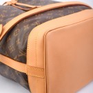 LOUIS VUITTON NOÉ GM  – KLASSISK OG ROMSLIG BØTTEVESKE thumbnail