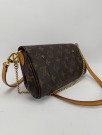 Louis Vuitton Favorite PM thumbnail