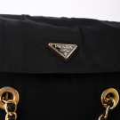 Prada Tessuto Catena 1980 – Elegant og edgy thumbnail