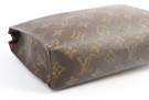 Louis Vuitton Toiletry 26 thumbnail
