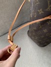 Louis Vuitton Neverfull MM thumbnail
