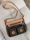 Louis Vuitton Hudson Customize thumbnail