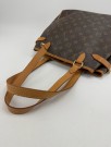 Louis Vuitton Batignolles Vertical thumbnail