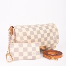 Louis Vuitton Favourite MM thumbnail