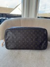Louis Vuitton Neverfull GM thumbnail
