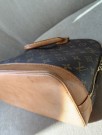 Louis Vuitton Alma thumbnail