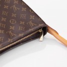 Louis Vuitton Looping (2001) – ikonisk skulderveske i Monogram thumbnail