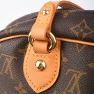 LOUIS VUITTON MONTORGUEIL (2009) – ROMSLIG OG TIDLØS TOTE thumbnail