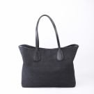 Dior 2005 – Elegant og sjelden i sort canvas thumbnail
