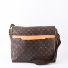 LOUIS VUITTON ABBESSES MESSENGER BAG (2002) – FUNKSJONELL OG TIDLØS SKULDERVESKE thumbnail