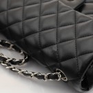 Chanel Mini (2020) – ikonisk veske i sort lammeskinn thumbnail