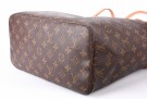 Louis Vuitton Neverfull MM thumbnail