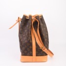 LOUIS VUITTON NOÉ GM  – IKONISK BØTTEVESKE MED TIDLØS STIL thumbnail