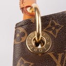 Louis Vuitton Artsy (2011) – ikonisk hobo i Monogram canvas thumbnail