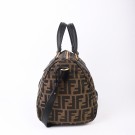 Fendi 1980 – Tidløs og ikonisk monogramveske thumbnail