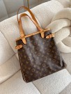 Louis Vuitton Batignolles Vertical thumbnail