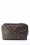 Louis Vuitton Trousse 23